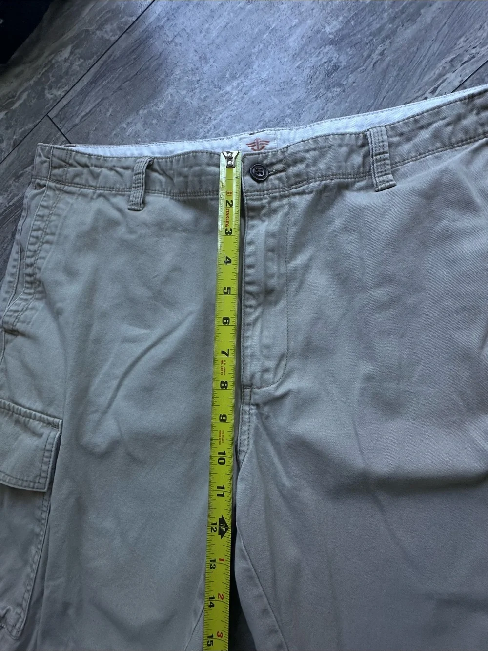 Levi’s Dockers Men’s Cargo Shorts Khaki Beige 100% Cotton Size 38 Classic Fit